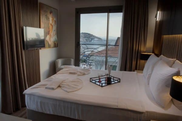 Deluxe Deniz Manzaralı Oda 1