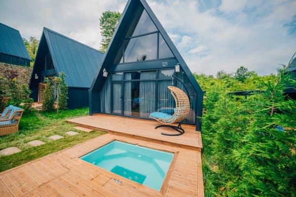 Superior Bungalov 1+1 Bahçe Jakuzili (Oda içinde Kaplıca Suyu) 1