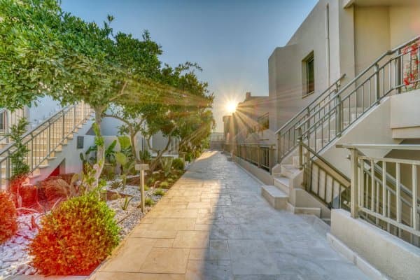 1+1 Residence İç Avlu Manzaralı 3