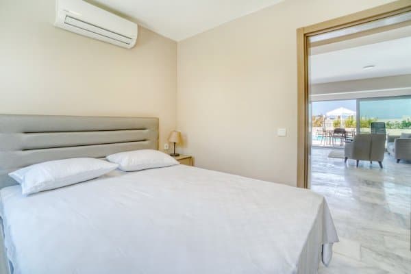 1+1 Residence Havuz Manzaralı 1