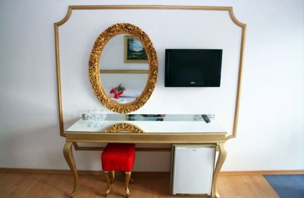 Standart Double Yandan Deniz Manzaralı Oda 2