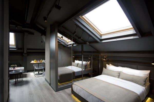 Teraslı Corner Suit 1