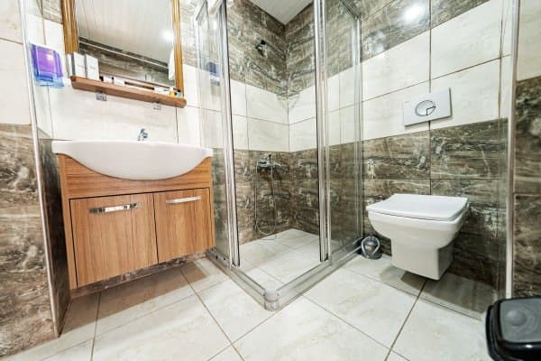 Standart Şehir Manzaralı Balkonlu Twin Yataklı Oda 4