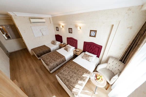 Standart Üç Kişilik Oda 1