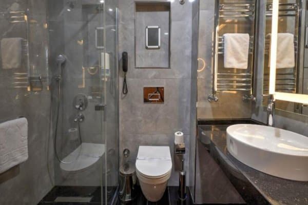 Şehir Manzaralı Superior Oda 3