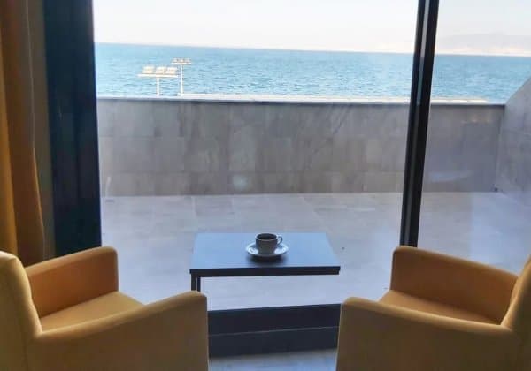 Deniz Manzaralı Balkonlu Oda 3