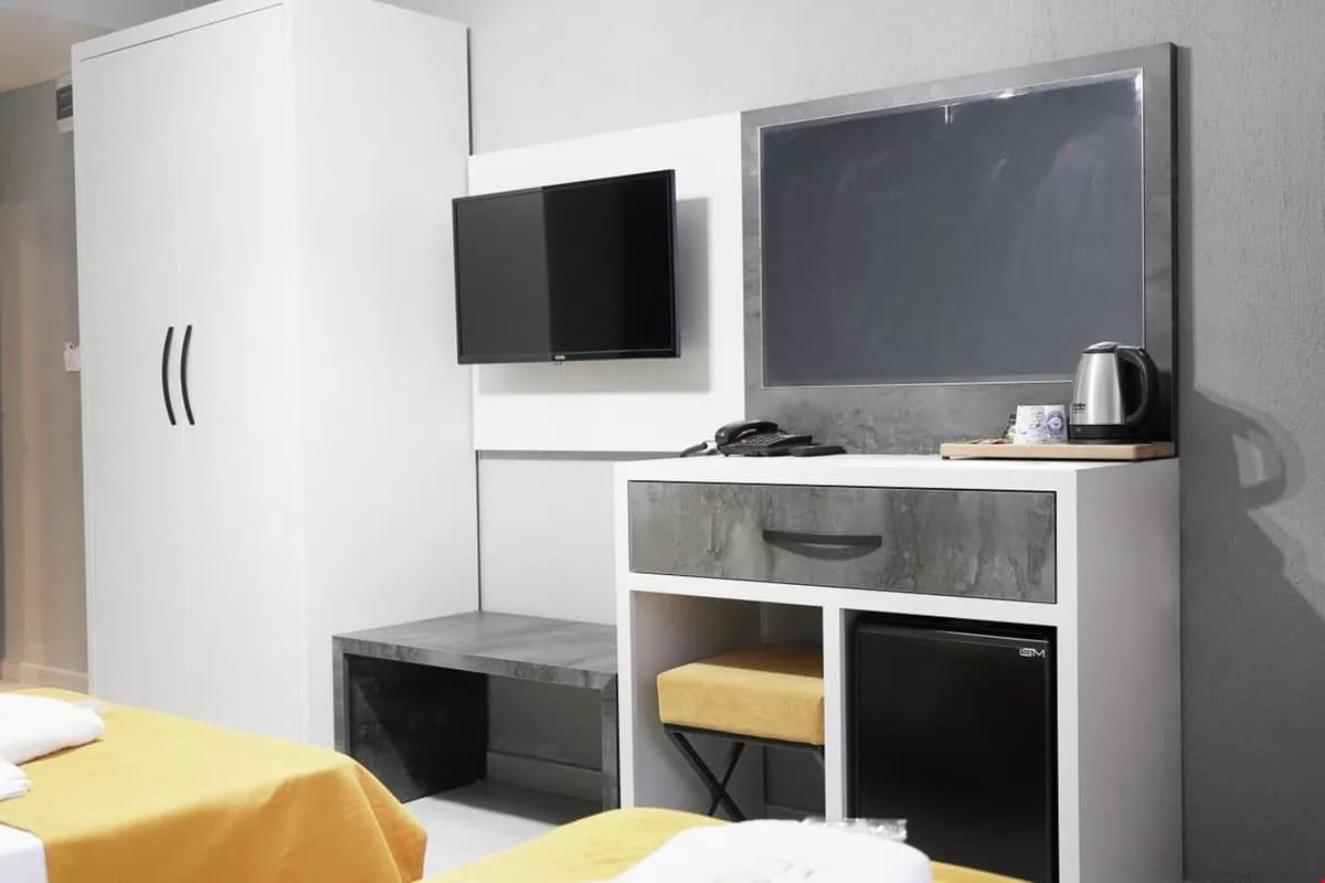 2 Kişilik Deniz Manzaralı Oda 2