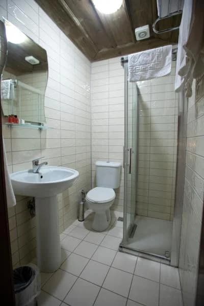 Standart Geniş Oda	 4