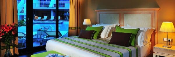 Lake Suite Swim Up 1