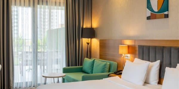 Geniş Yataklı Bahçeli Oda 3