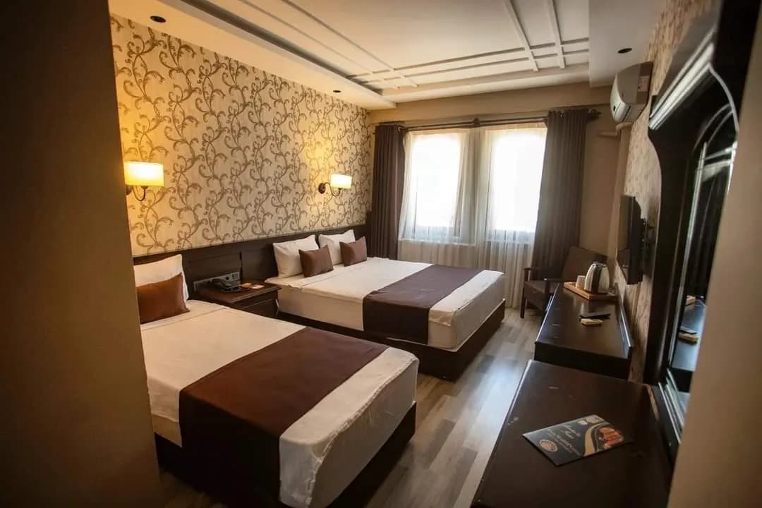 OVA MANZARALI STANDART ÇİFT KİŞİLİK ODA 1