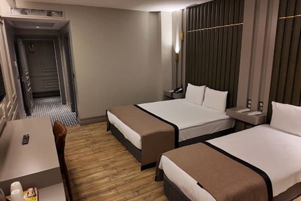 Superıor Double + Single Yatak 3