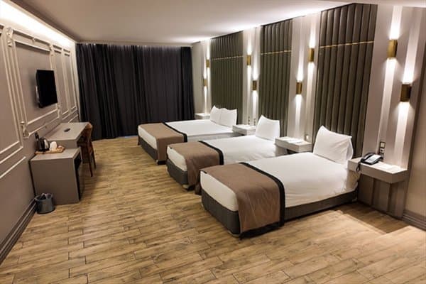 Superior Aile Odası Double + 2 Single Yatak 1