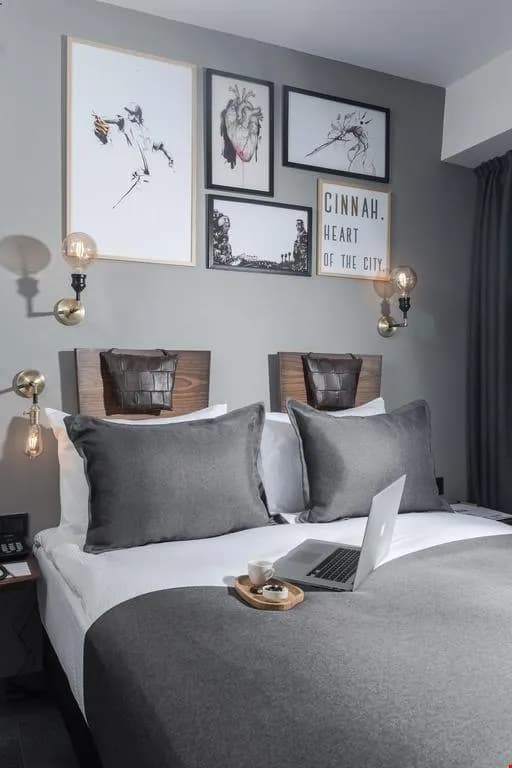 Ekonomik Tek Geniş Yataklı Oda 3