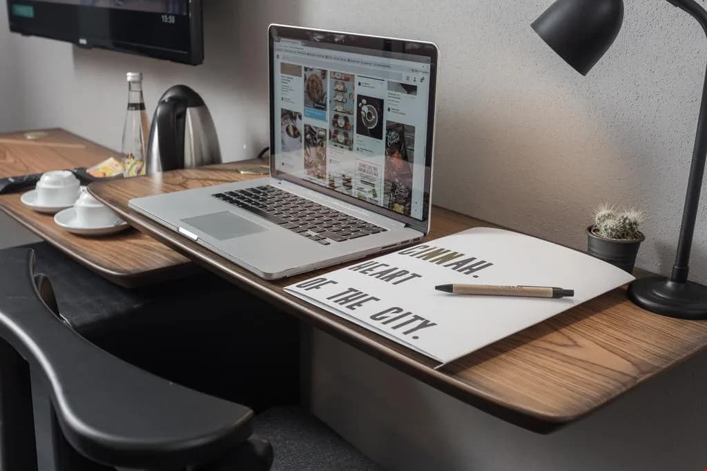 Ekonomik Tek Geniş Yataklı Oda 4