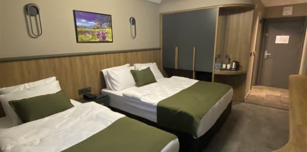 Superior Üç Kişilik Oda 2