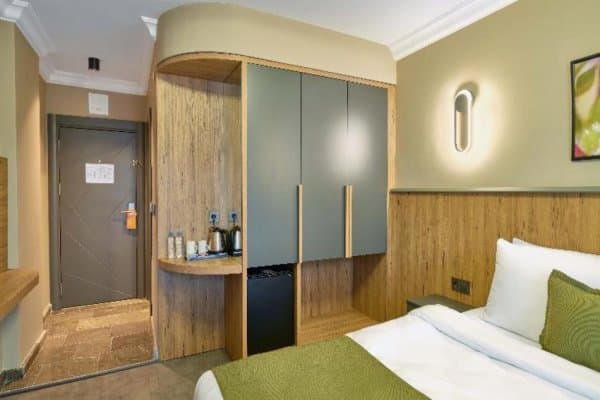 Superior Çift Kişilik Oda 3