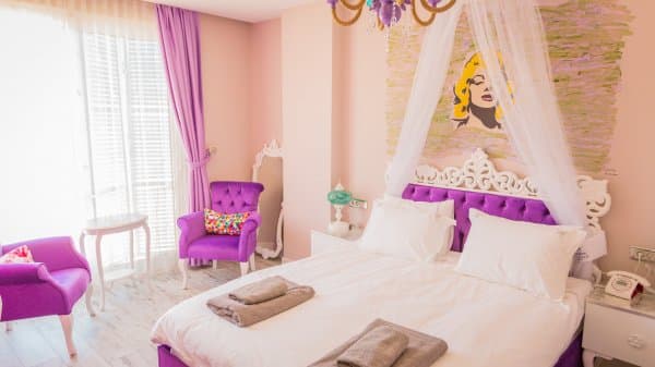 Standart Oda Şehir Manzaralı 3