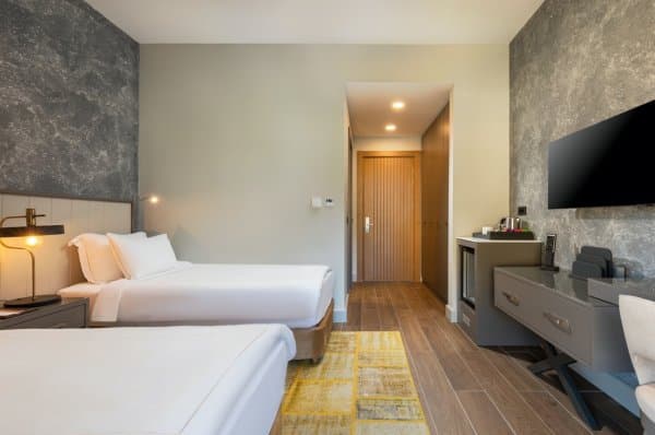 Konfor Ana Bina Kara Manzaralı 1