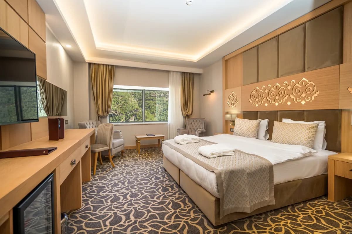 Deluxe Room Küvetli Ana Giriş 1
