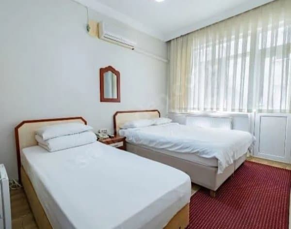 Standart 3 Kişilik Oda 1