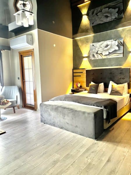 CORNER DE LUXE ODA 4