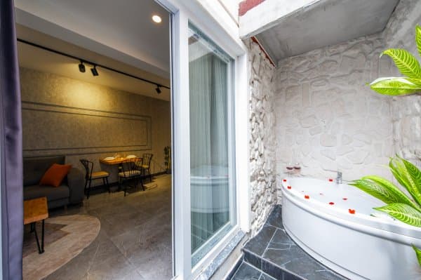 Deluxe Suite Jakuzili 4