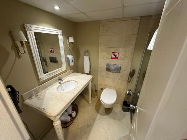 Deluxe Deniz Manzaralı Oda 4