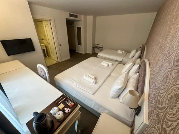 Ekonomik 3 Kişilik Oda 3