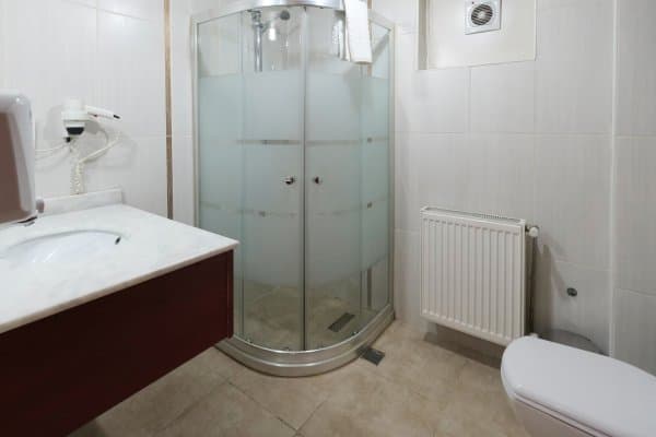 French Bed Room-Büyük Tek Yataklı oda 2