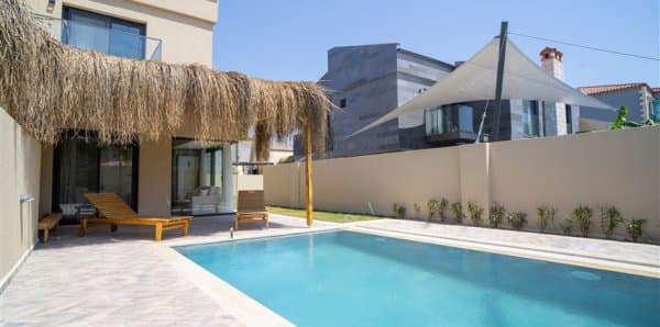 Özel Havuzlu Suit Havuz Manzaralı, Havuzlu  3