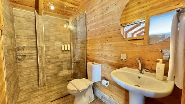 Gelincik ( Deniz Orman Manzaralı Özel Havuzlu ve Jakuzili ) 4