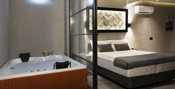 Deluxe Jakuzili Oda 1