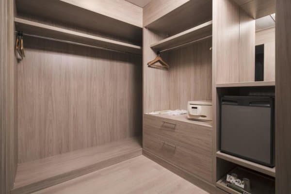 Deluxe Şehir Manzaralı Balkonlu Oda 3