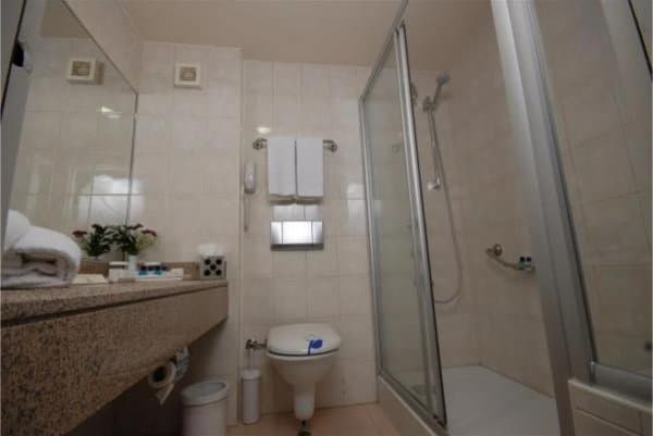 Küçük Tek Kişilik Oda 4