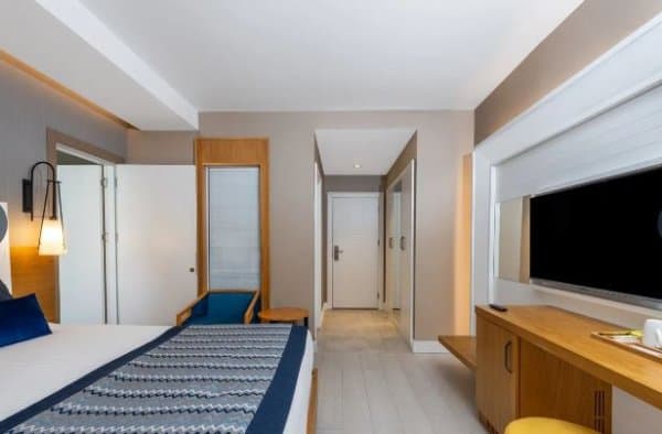 Bağlantılı Aile Odası 1