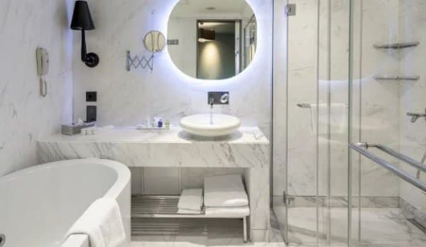 Junior Suite Room with Balcony - Sea View 4