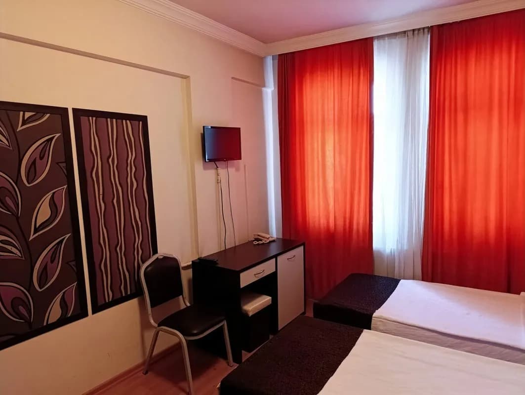 Üç Kişilik Standart Oda	 3
