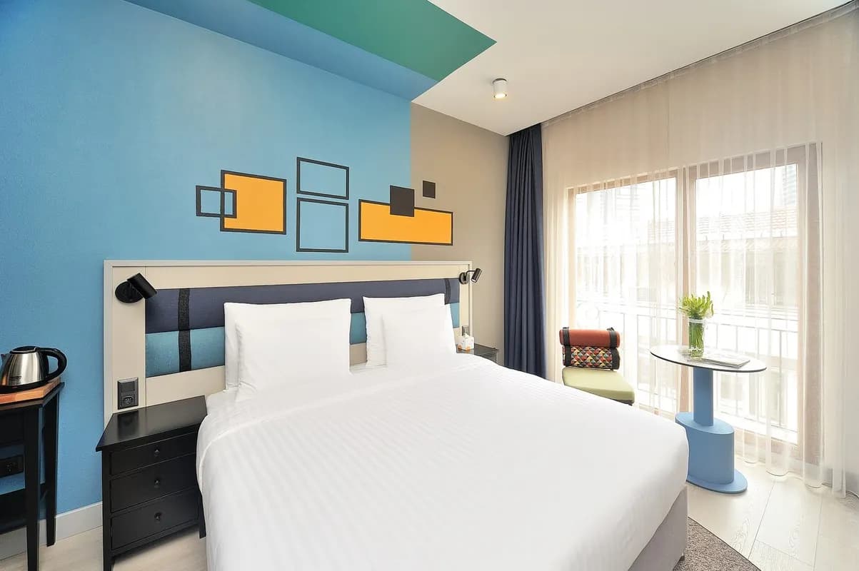 Standart Oda Şehir Manzaralı  1