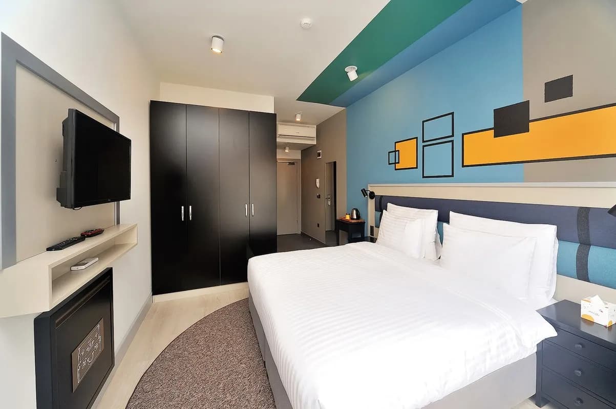 Standart Oda Şehir Manzaralı  3