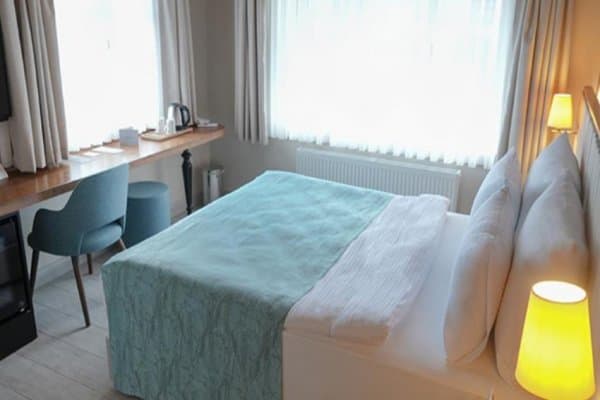 Superior Room French Bed	 1