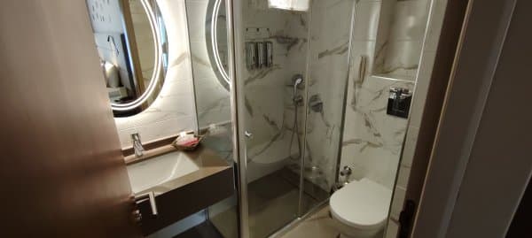 Premium Family Room 3