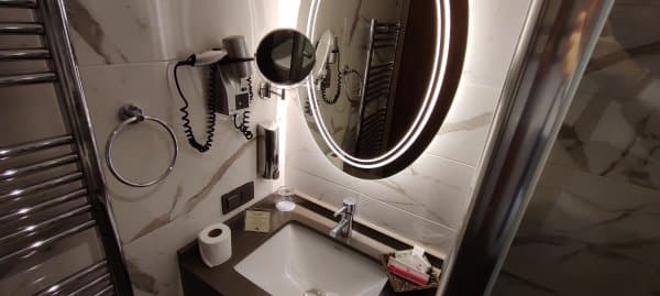 Premium Family Room 4