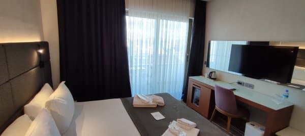 Premium Balcony Room 3