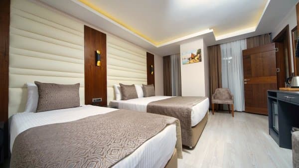 Triple Room 1