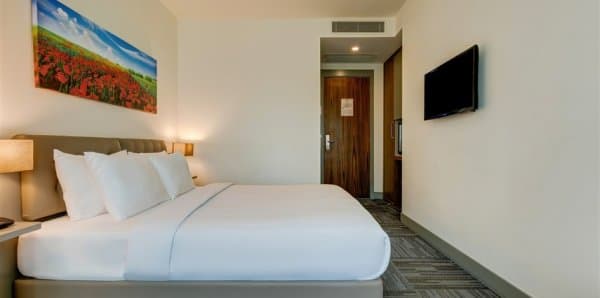 Standart Oda, Şehir Manzaralı, 2