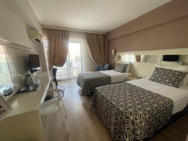 Pamukkale Manzaralı Standart Oda 1