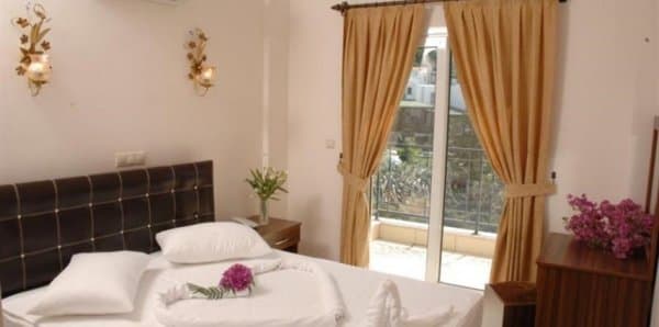 Deniz Manzaralı Oda 2