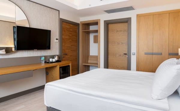 Suite Oda,Aileye Özel, Dağ Manzaralı 1