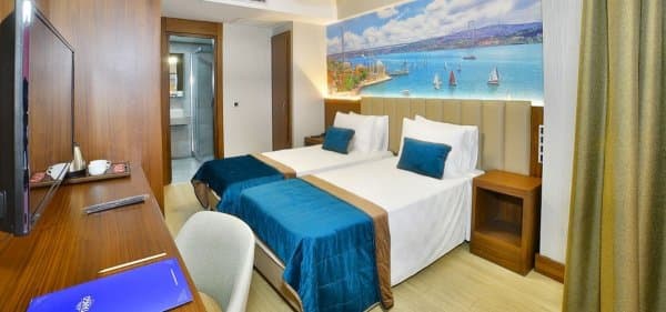 Superior Quenn Room 1